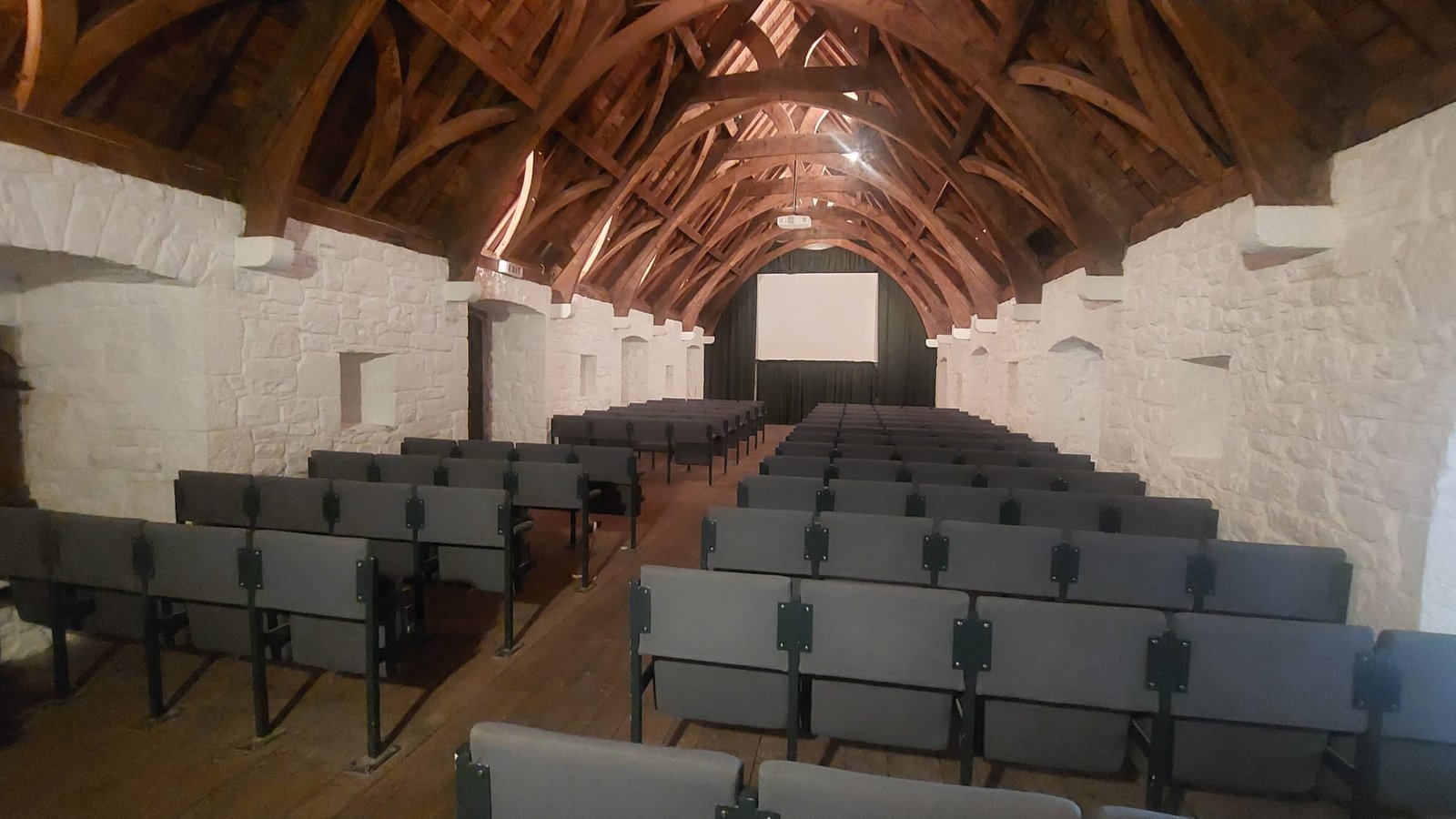 Rock of Cashel chapel