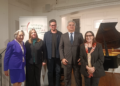 Professoressa Corinna Salvadori, Franziska Faganello-Feldhoff moglie dell'Ambasciatore, Maestro Francesco Turrisi, Ambasciatore Nicola Faganello, Michela Linda Magrì, Direttore dell’Istituto Italiano di Cultura