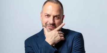 Il rapper italiano Murubutu, nome d’arte di Alessio Mariani