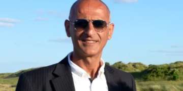 Giacomo Maturro, fisioterapista italiano in Irlanda, oggi in un ruolo manageriale all’interno di una struttura sanitaria irlandese.