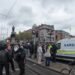 presenza ridotta della garda su o’connell bridge durante la protesta nel centro di dublino