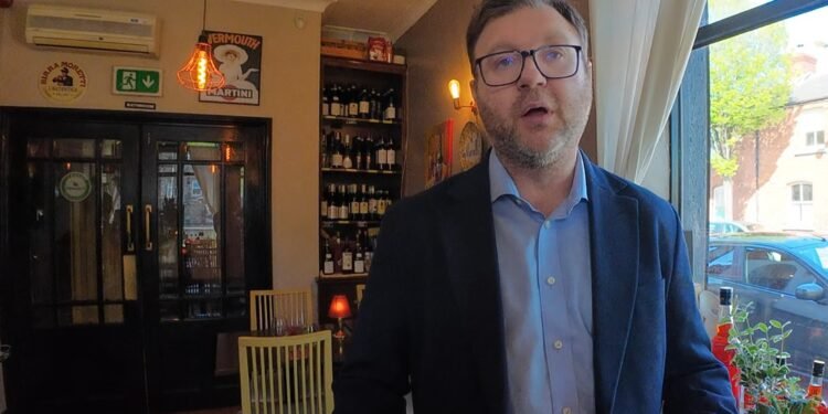 Ivano Addabbo nel suo ristorante iMonelli