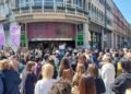 Manifestanti allo Stephen’s Green Shopping Centre