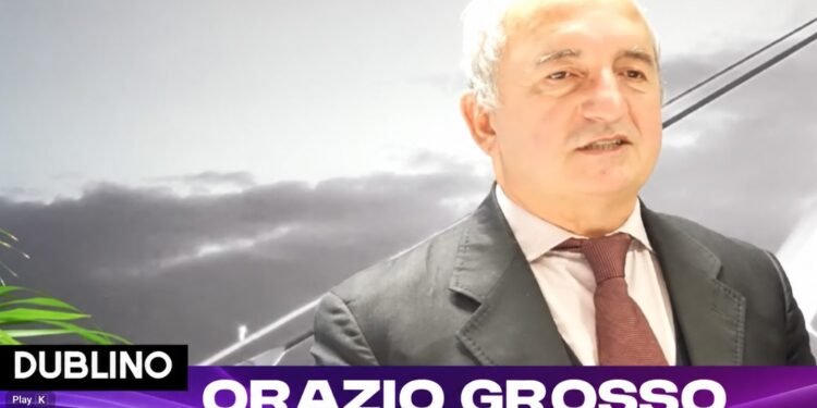 Primo piano dell’avvocato Orazio Grosso, già candidato alle elezioni del COMITES Irlanda del dicembre 2021 e risultato primo dei non eletti.